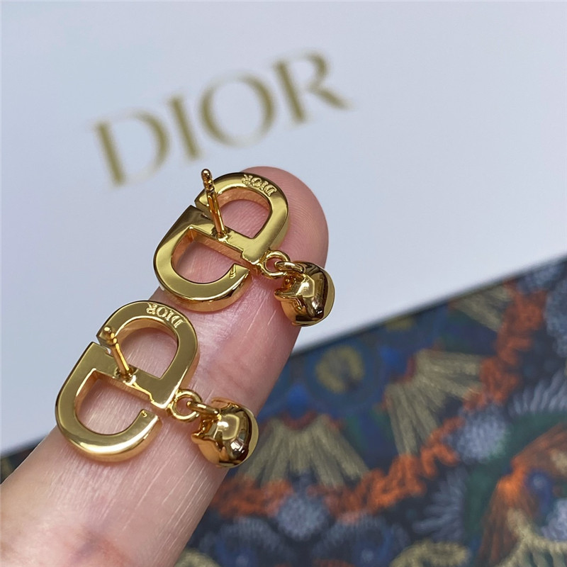 D10r new cd earrings