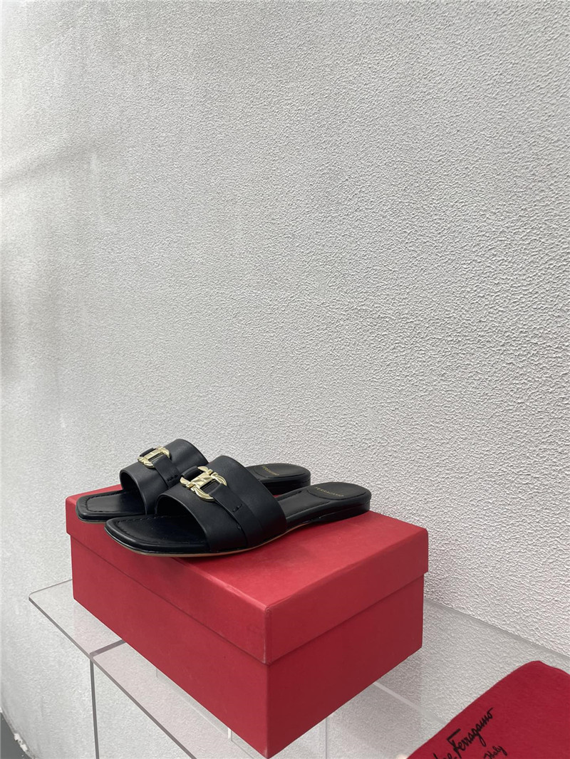 Salvatore Ferragamo flat slides replica shoes