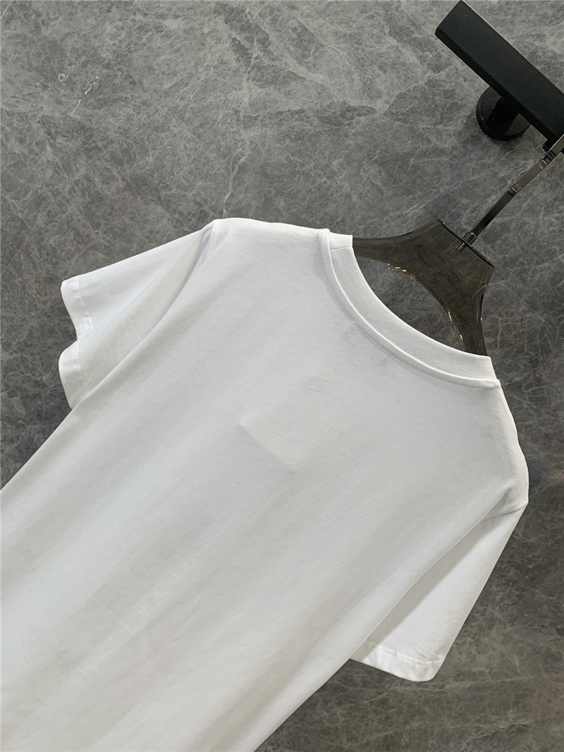 Ch**el round neck short sleeve t-shirt replica clothing sites