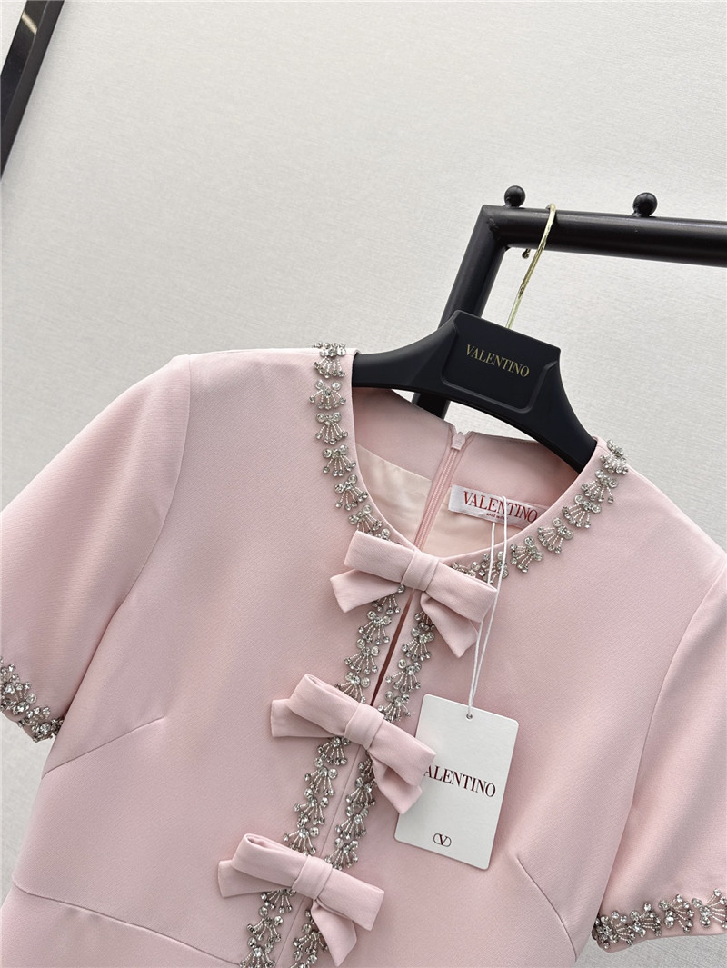 Va1e*ntin0 beaded dress replica clothing sites