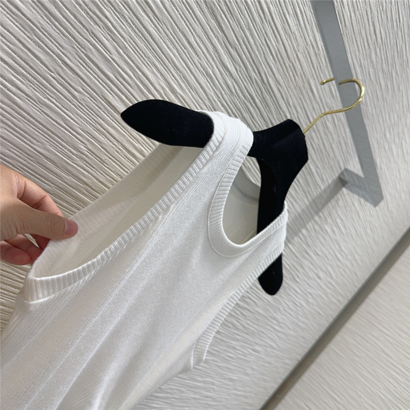 L0ew* spring and summer small vest replicas clothes