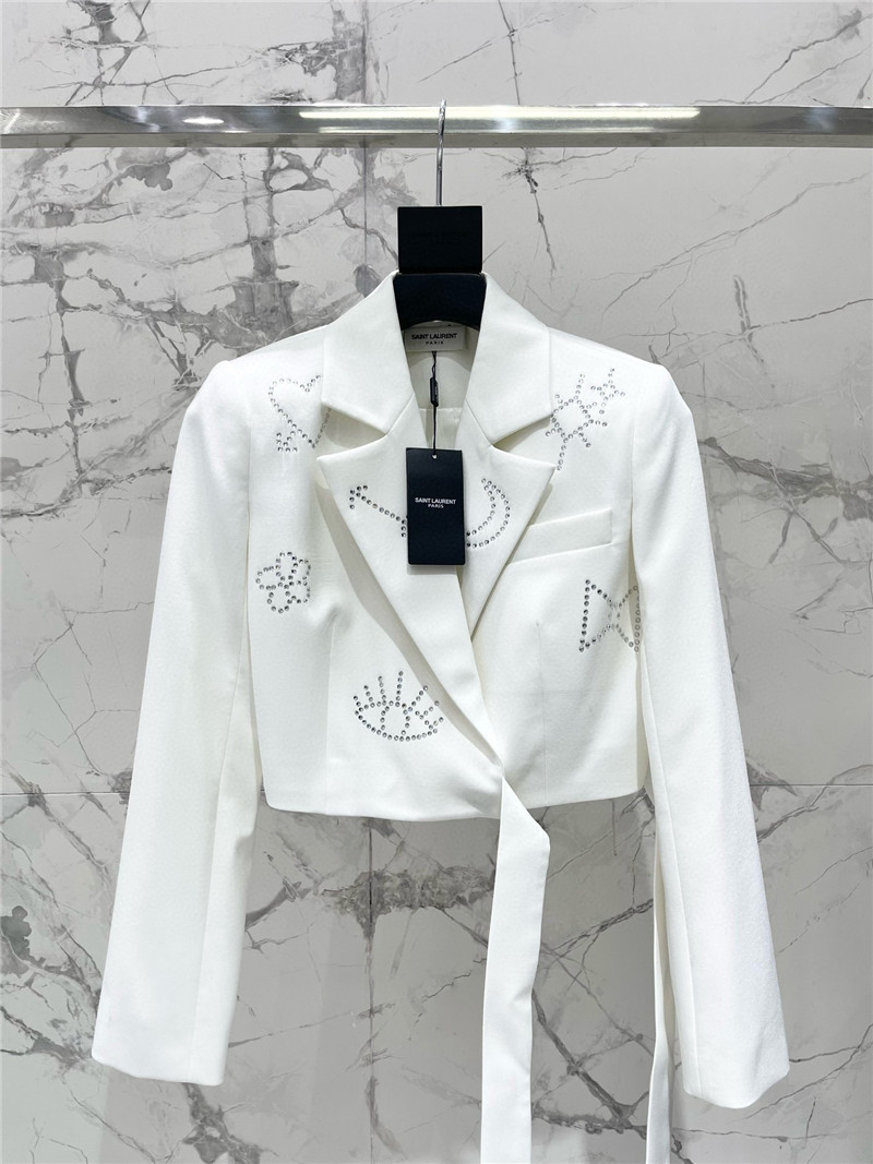 y51 hot D1am0nd suit replica clothing sites