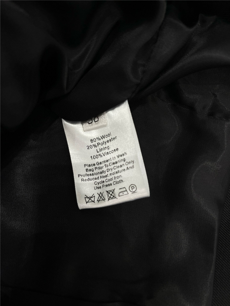 y51 hot D1am0nd suit replica clothing sites