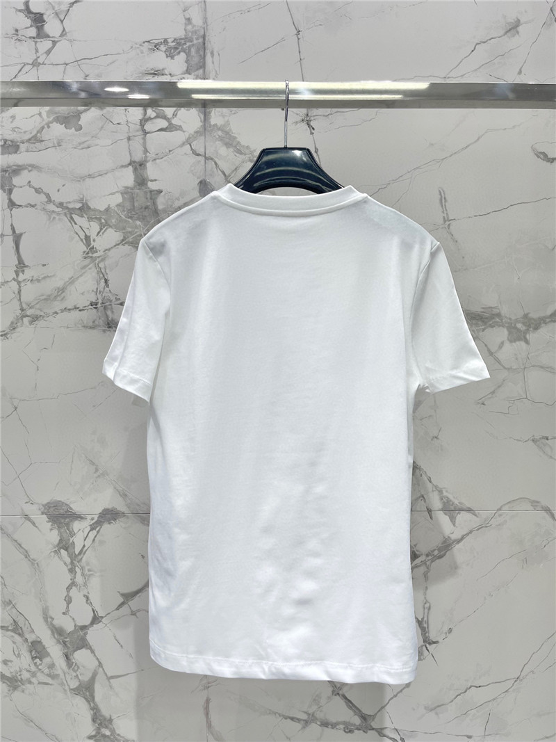 Y51 heart flocking embroidered letters t replica clothing sites