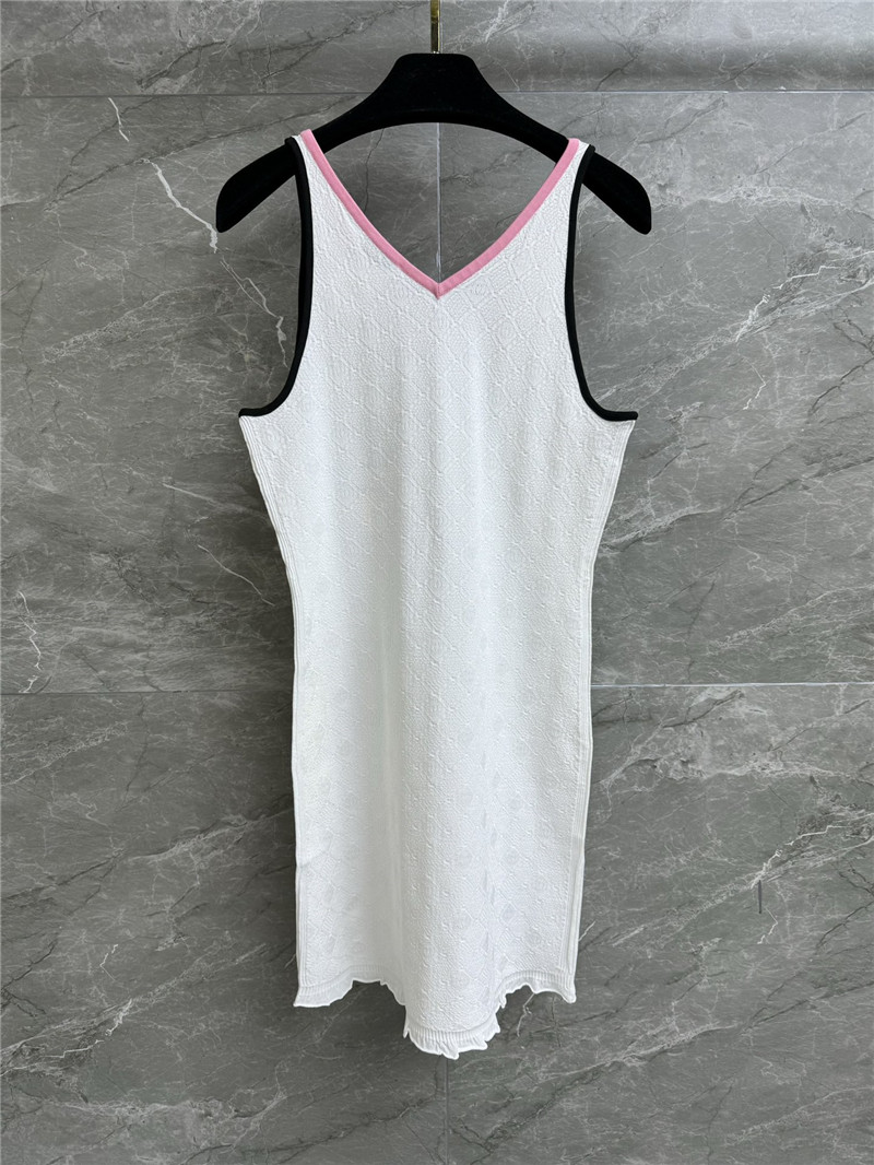 Ch**el v-neck colorblock vest dress cheap replica designer clothes