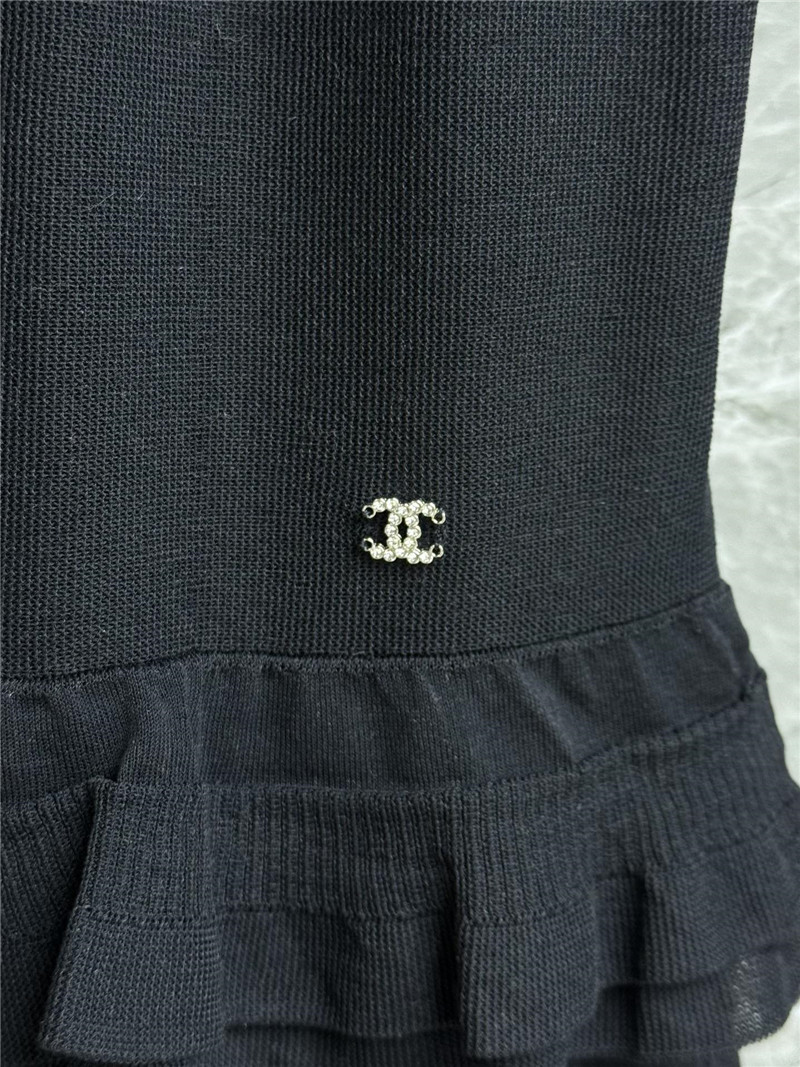 Ch**el ruffled knitted vest replica d&g clothing
