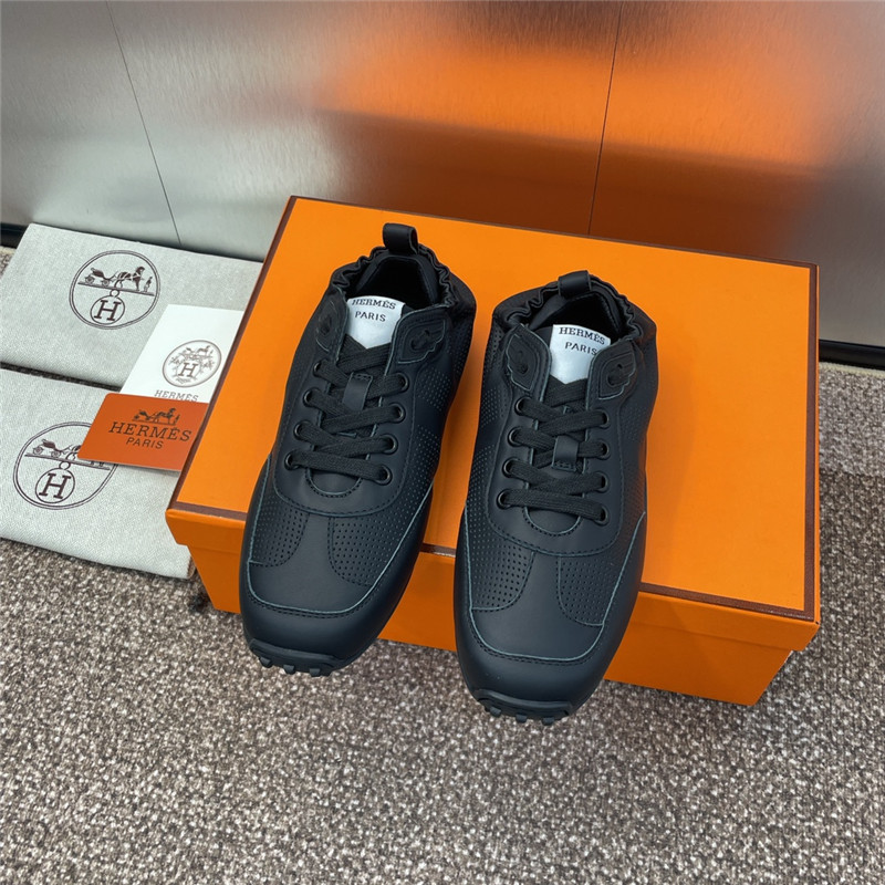H**me5 black leather flat round toe sneakers