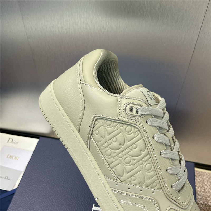 D10r b27 women’s designer sneakers