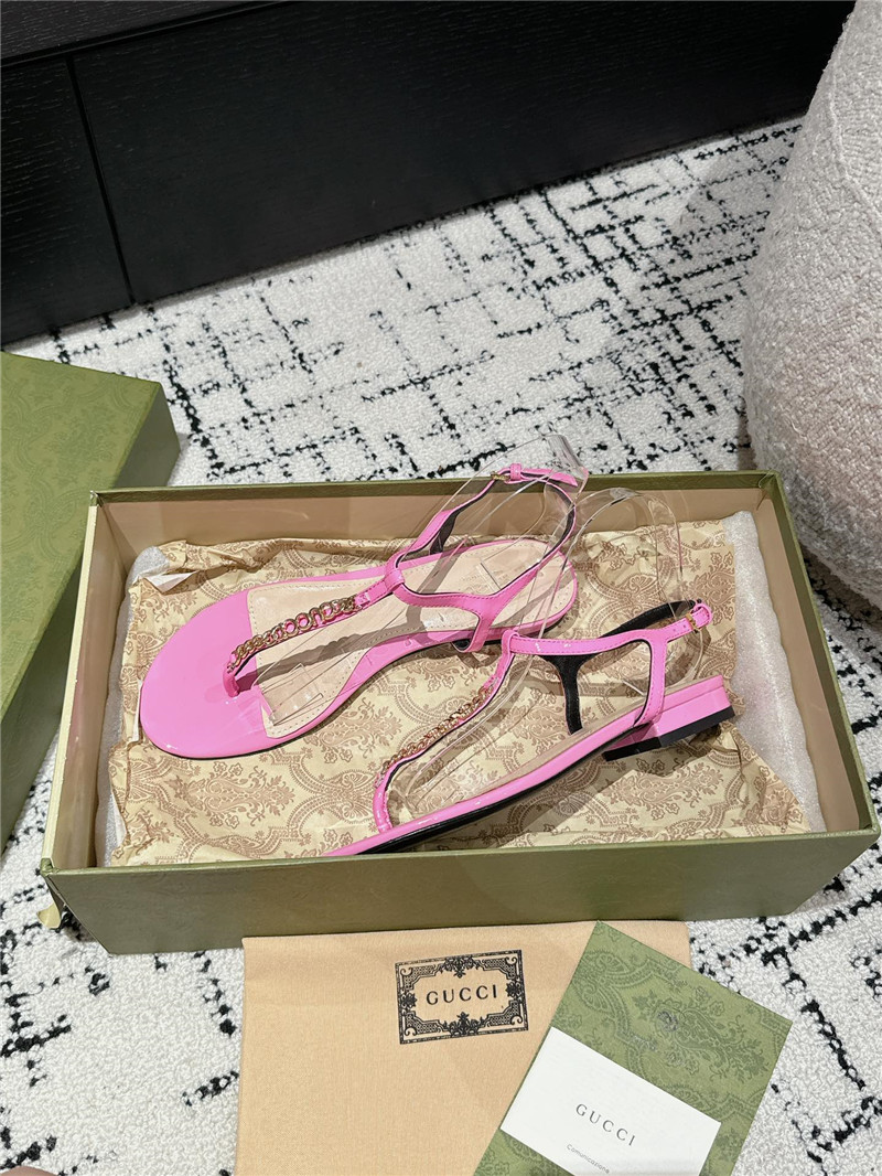 Gvc*1 signoria thong sandal pink patent leather