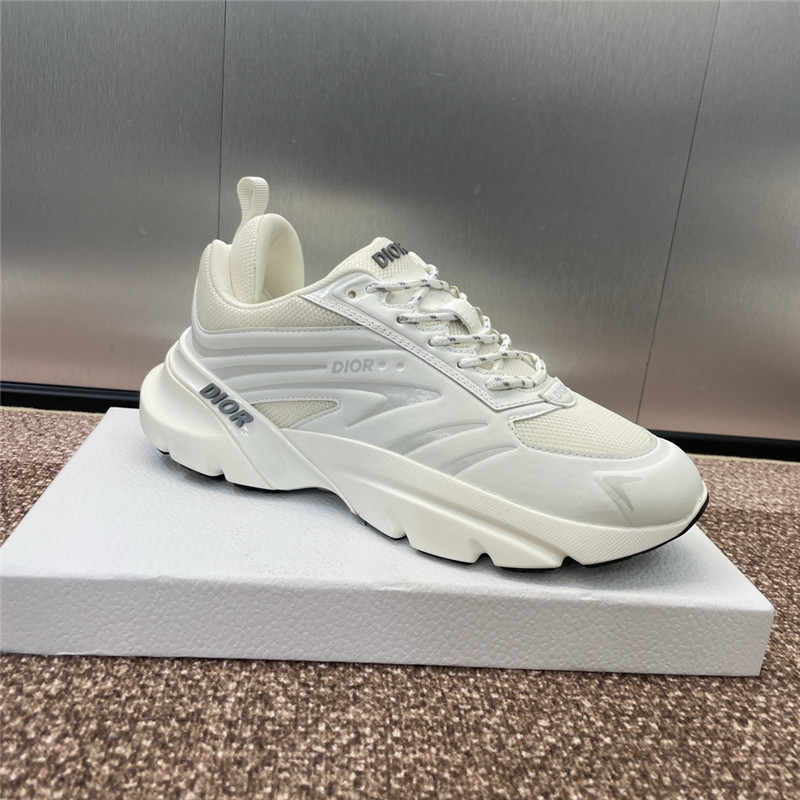 D10r b22 sneakers in white