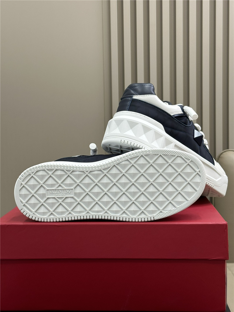 Va1e*ntin0 one stud xl low-top sneakers