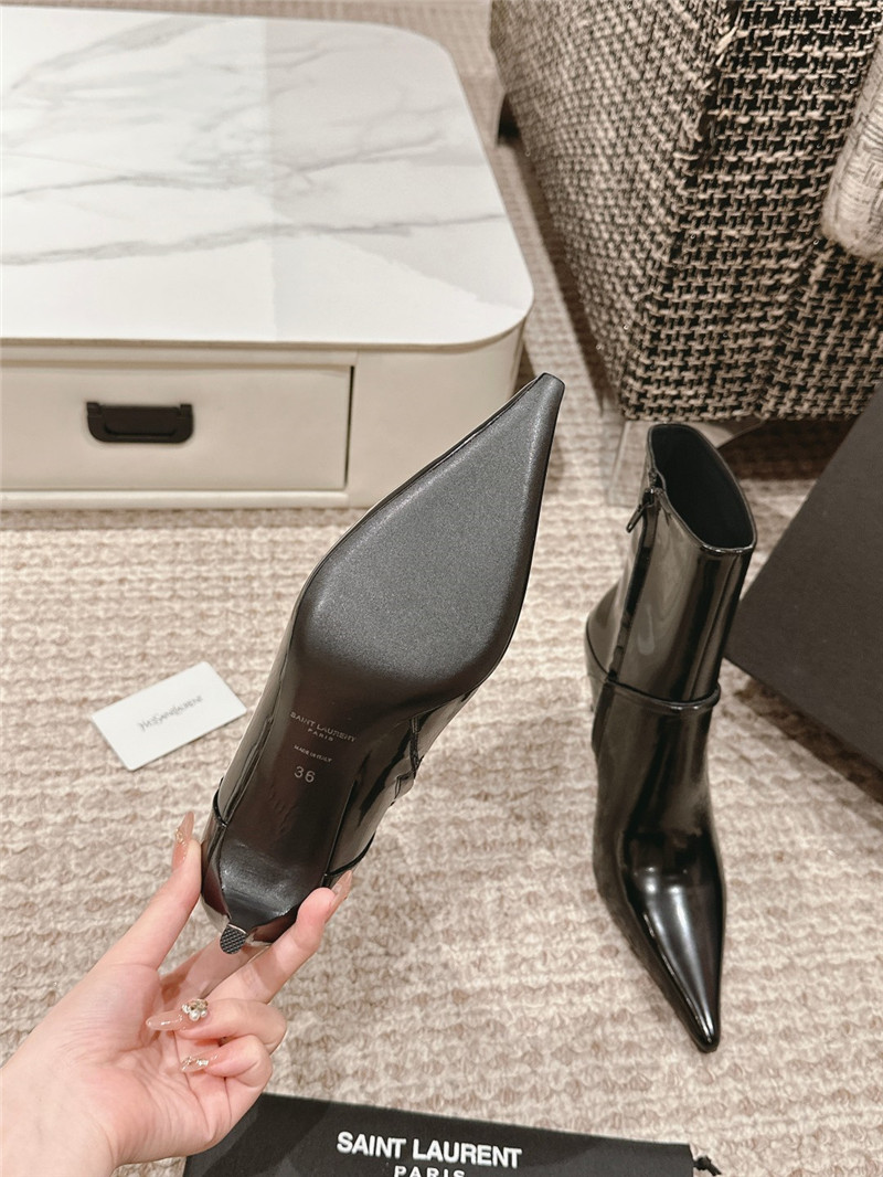 Sa1nt Lau*nt vendome patent buckle stiletto booties