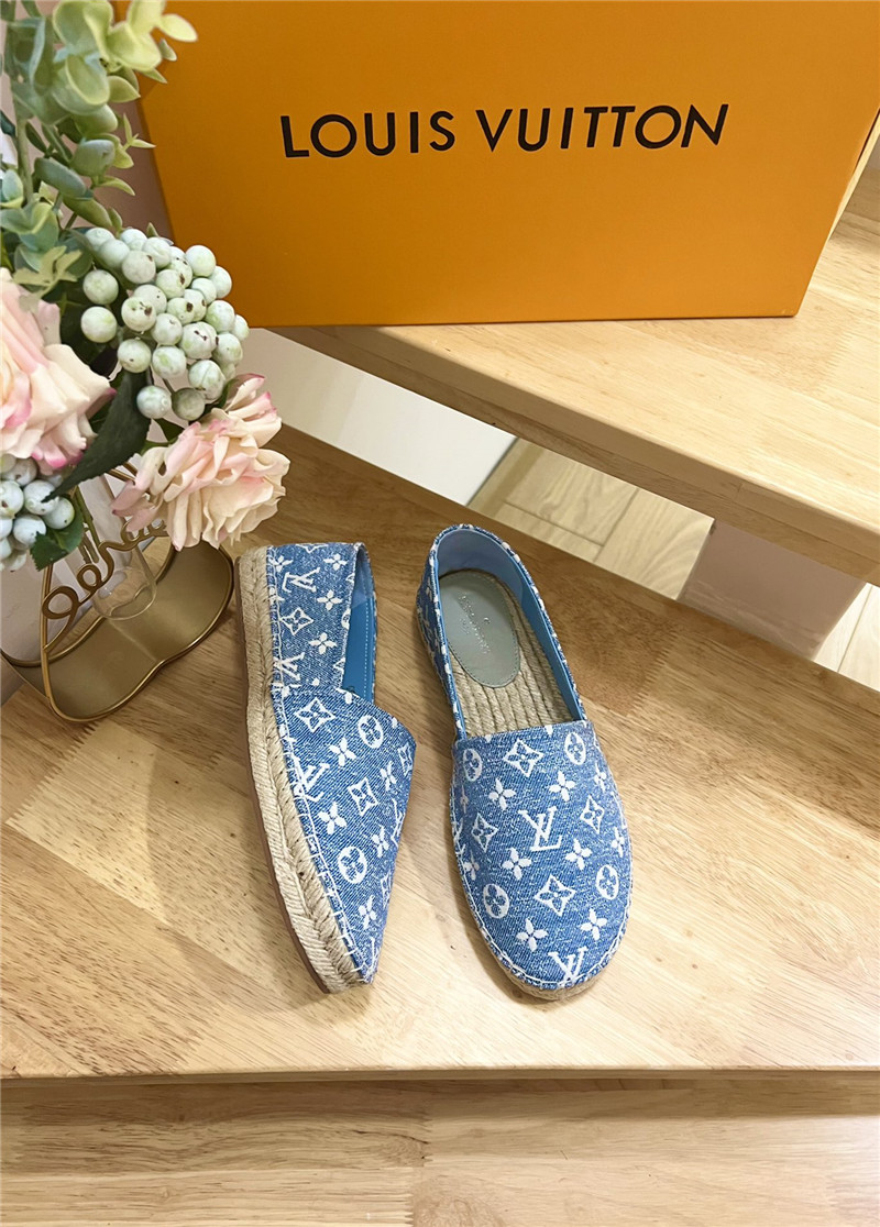 l0vis Vvtt0n bidart espadrilles light blue monogram textile