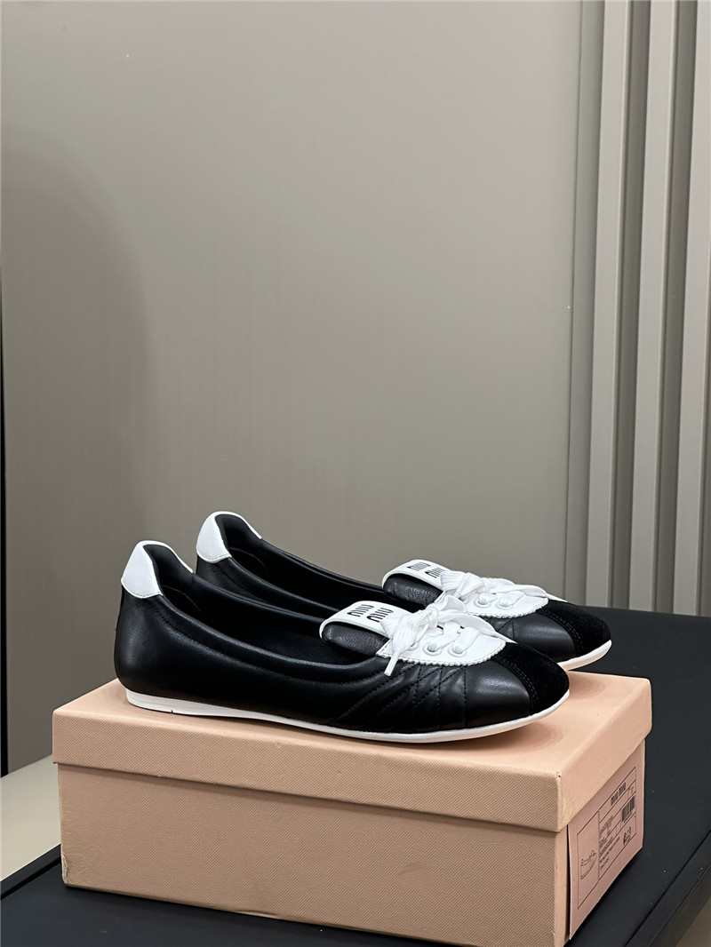 Miu Miu Lace-Up Leather Ballet Flats in Black