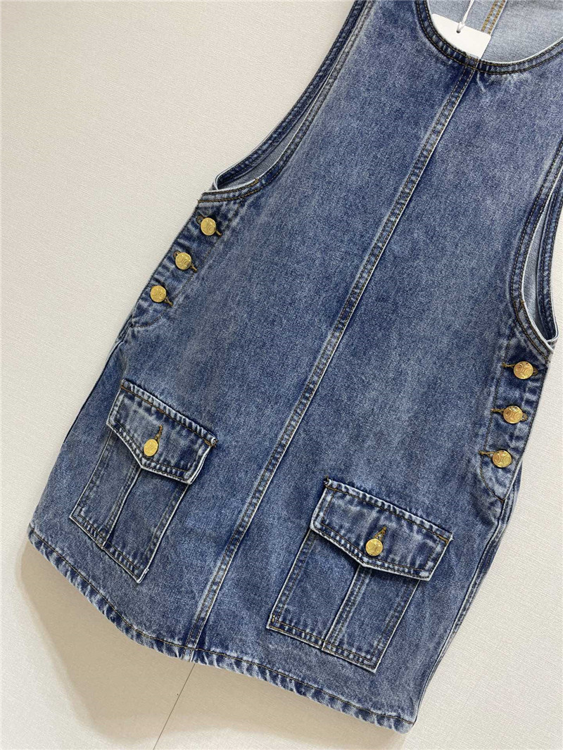 Ce1i*e hardware strap skirt cheap replica designer clothes
