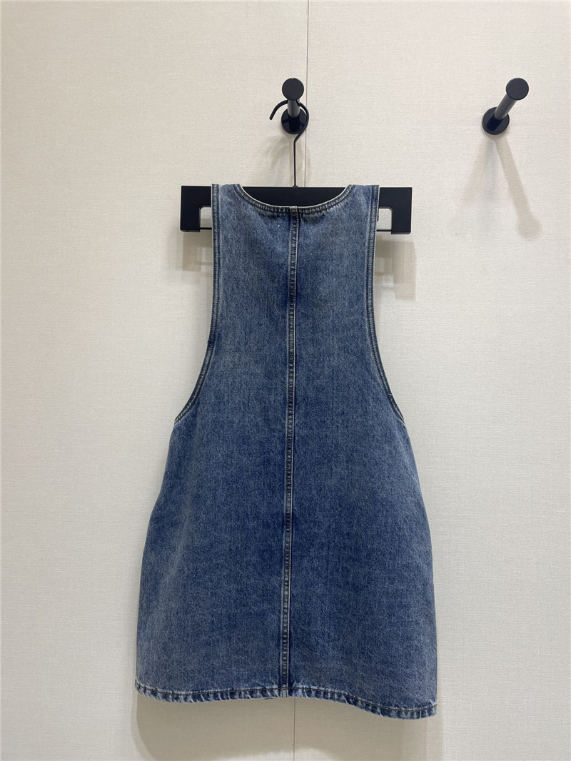Ce1i*e hardware strap skirt cheap replica designer clothes