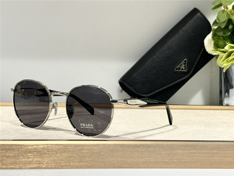 Pra*a oval frame sunglasses