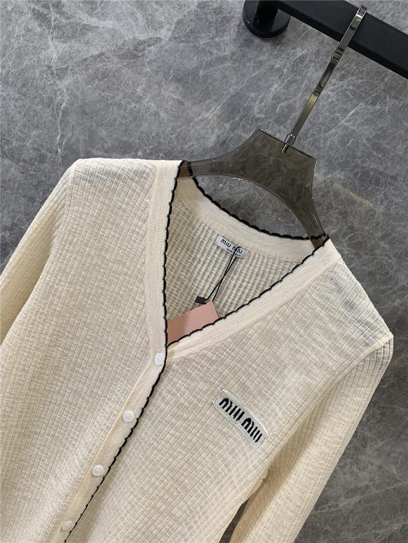 M1um1u micro logo v-neck lace knitted cardigan replicas clothes