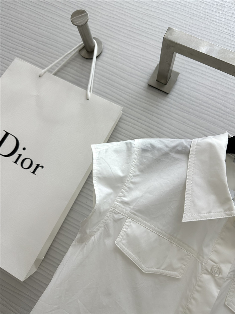D10r short loose shirt replica clothing sites