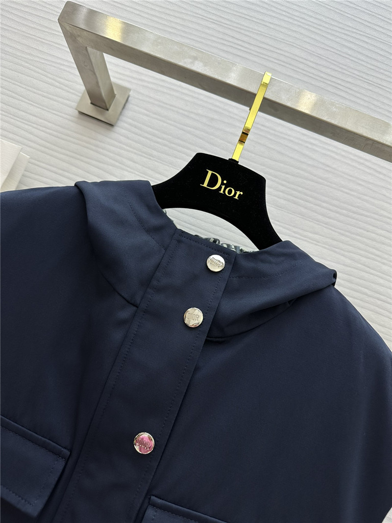 D10r hooded vest replica designer clothing websites