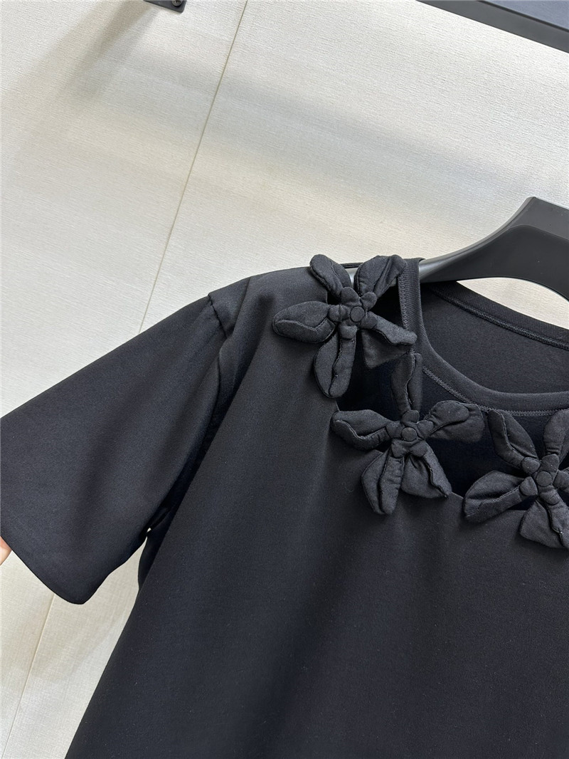 Va1e*ntin0 new hibiscus t-shirt replicas clothes