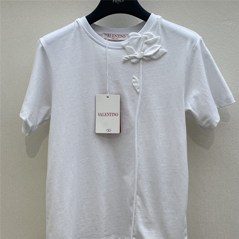 Va1e*ntin0 cotton t-shirt cheap replica designer clothes