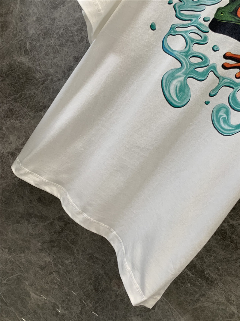 Bv*b*rry round neck short sleeve t-shirt replica clothes