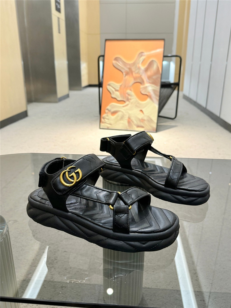 Gvc*1 double g strappy house sandals in black quilted leather