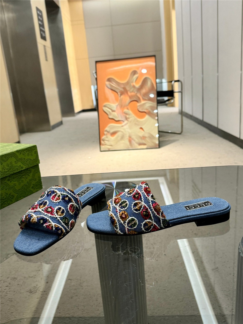 Gvc*1 slide sandals with floral embroidery in blue denim