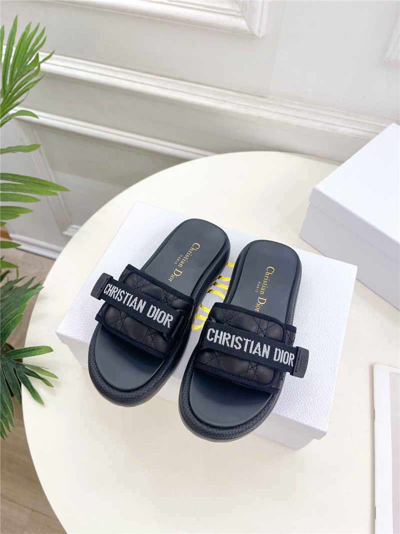 Dio(r)evolution Slide Glitter Tech Black Quilted Leather