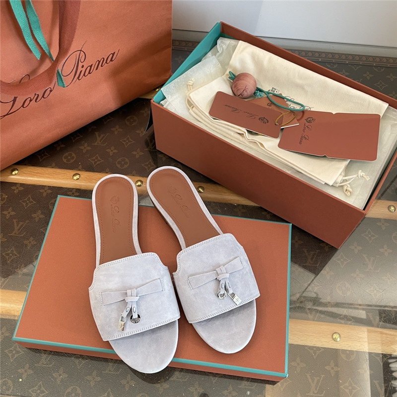 L0r0 P1ana summer charms sandals in powder pearl suede