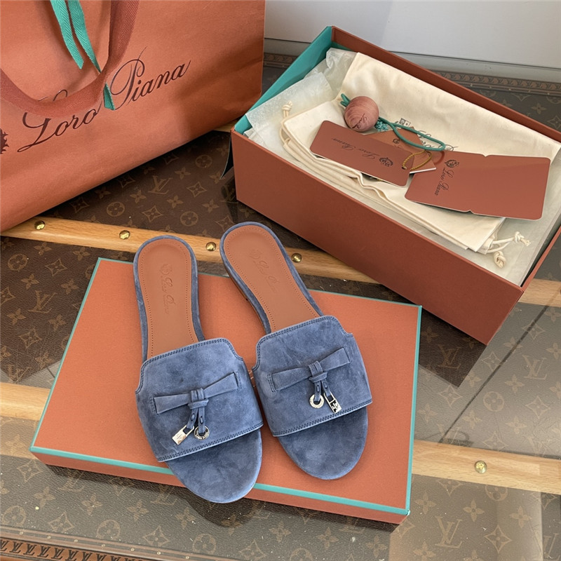 L0r0 P1ana summer charms sandals in zircon suede goatskin