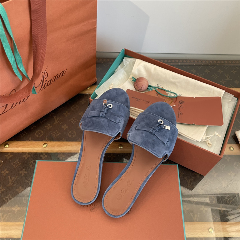 L0r0 P1ana summer charms sandals in zircon suede goatskin