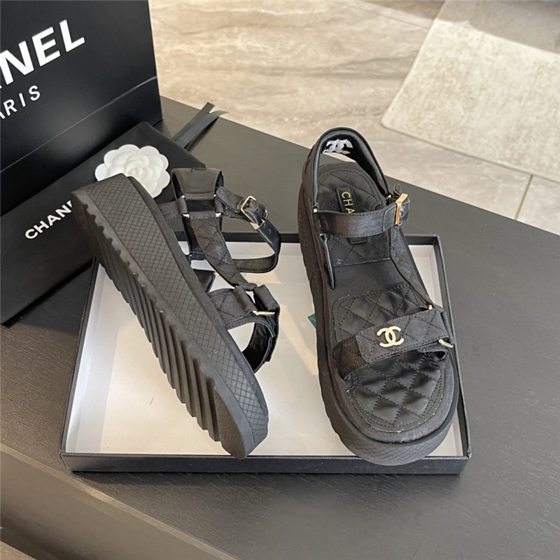 Ch**el quilted beach sandals black leather