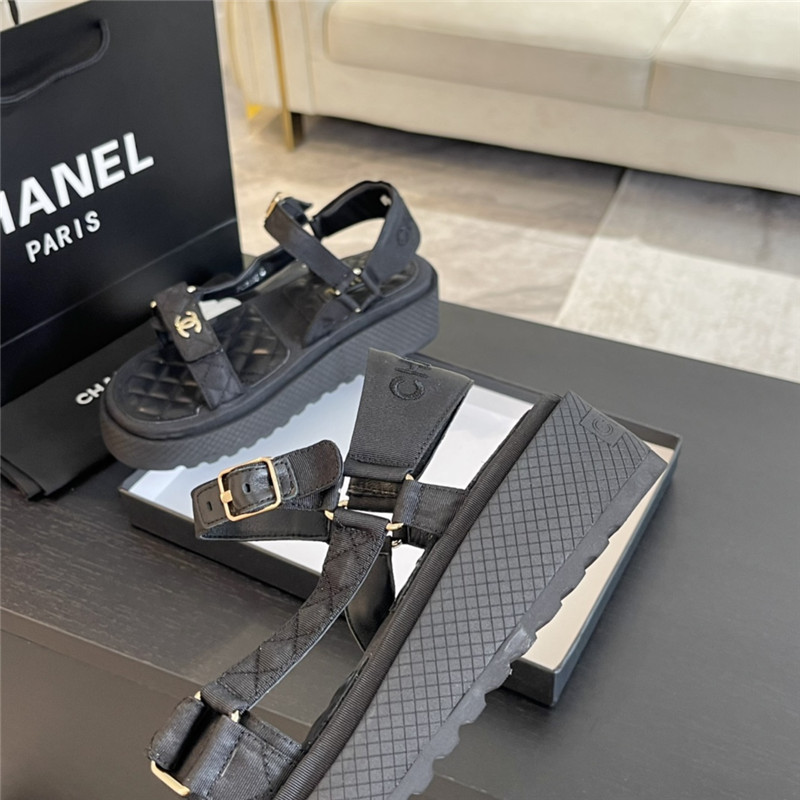 Ch**el quilted beach sandals black leather
