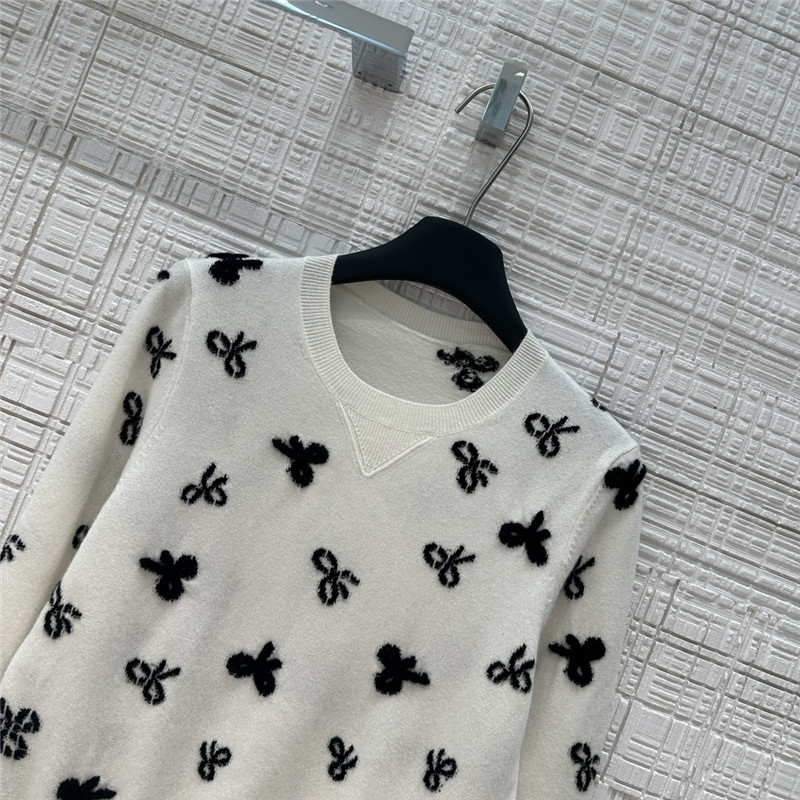 Ch**el bow intarsia cashmere sweater replica designer clothes