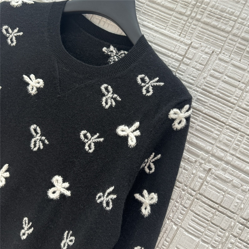 Ch**el bow intarsia cashmere sweater replica designer clothes
