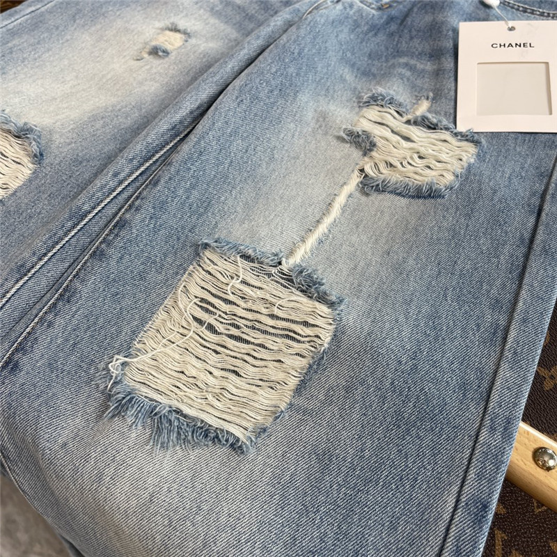 Ch**el cat embroidered ripped jeans replica clothes