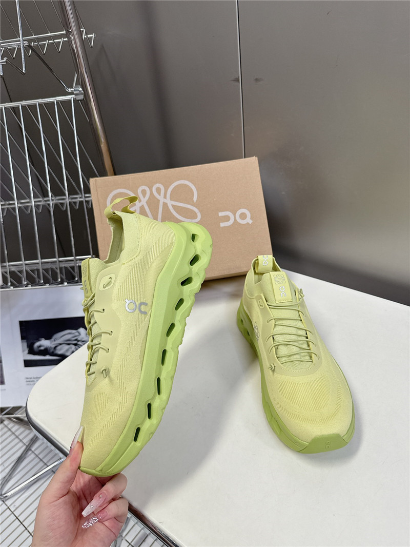 L0ew* + on cloudtilt 2.0 stretch sneakers