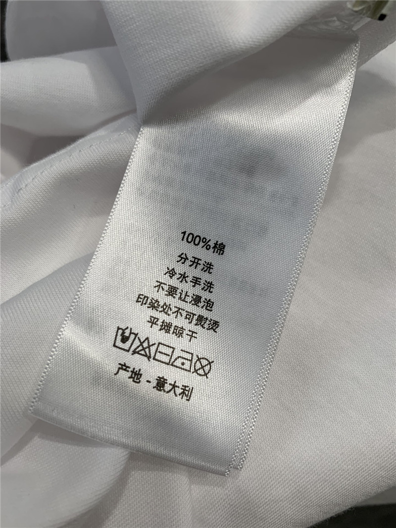 D10r short sleeve t-shirt cheap replica designer clothes