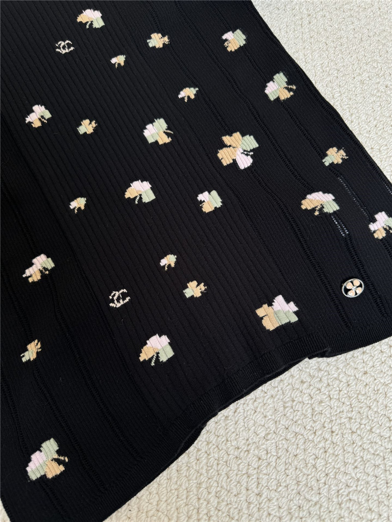 Ch**el four-leaf clover knitted short-sleeved replica clothes