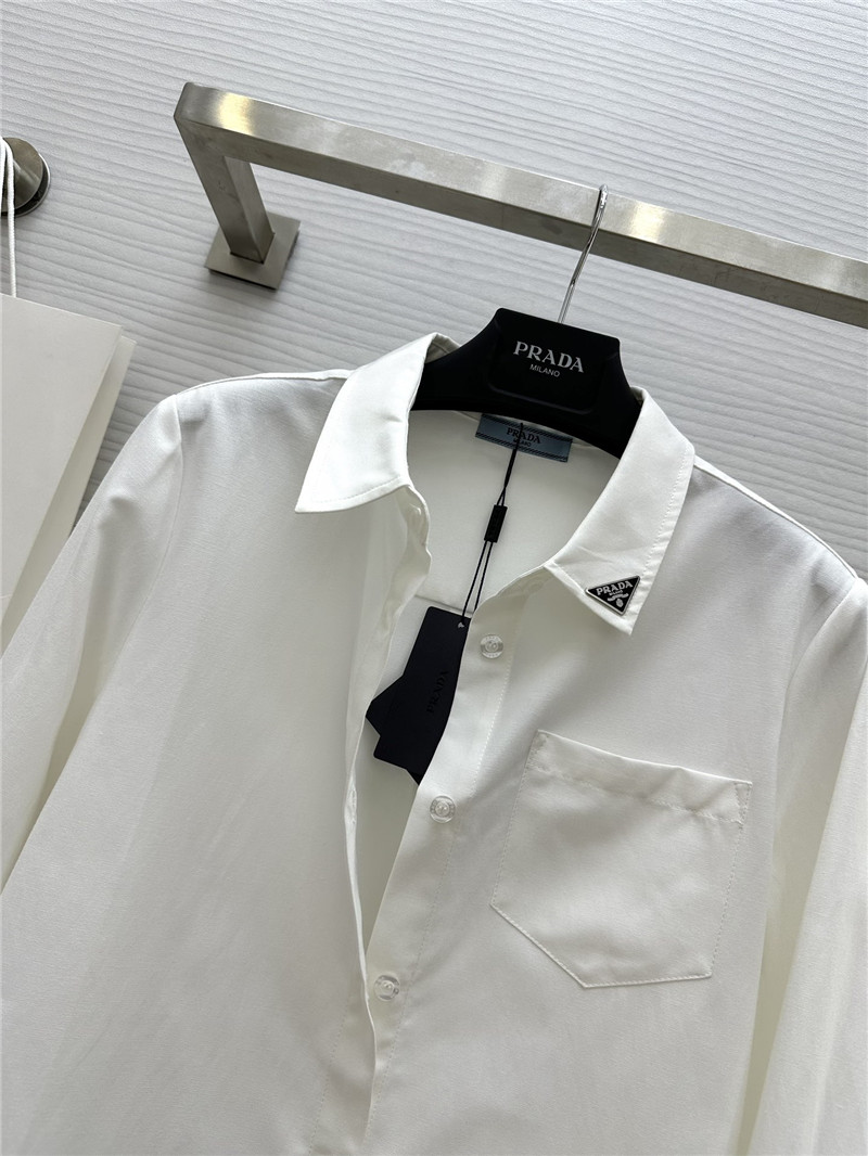 Pra*a triangle logo decoration shirt replica clothing sites