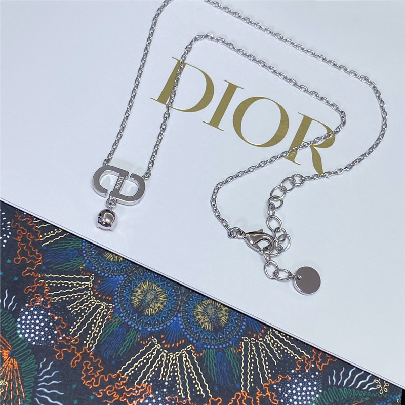 d10r new pink D1am0nd cd necklace