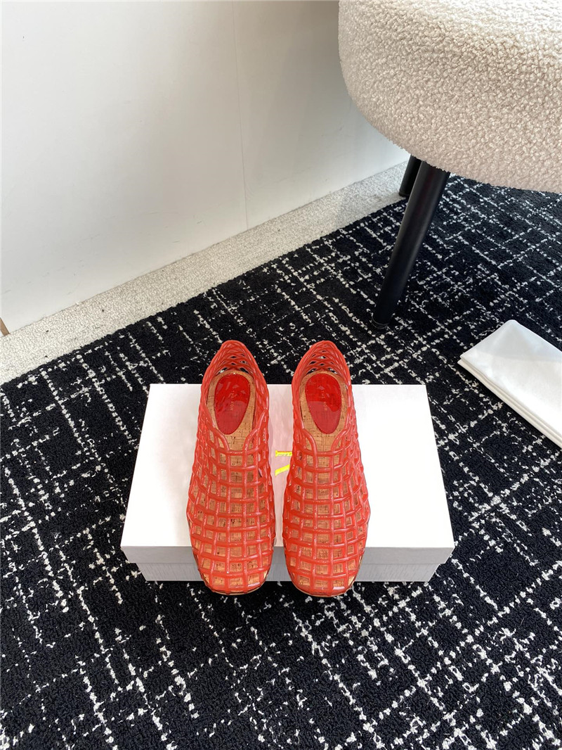 The R0w mara transparent ballet flats in red
