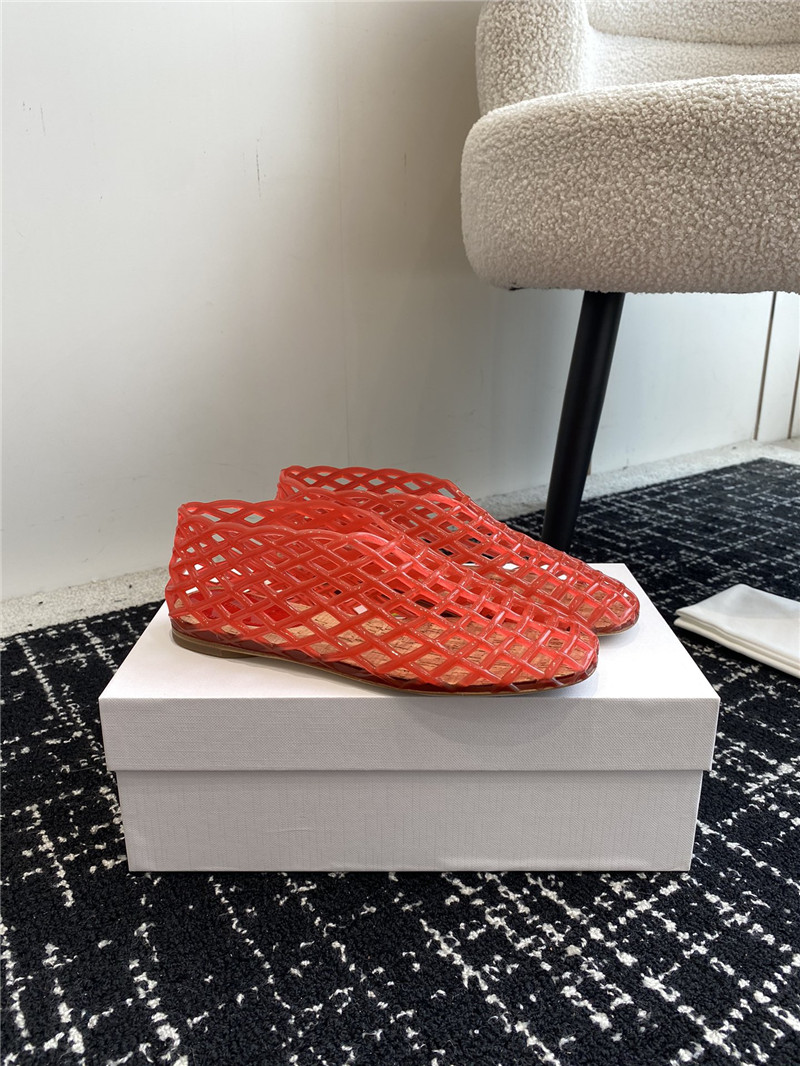 The R0w mara transparent ballet flats in red