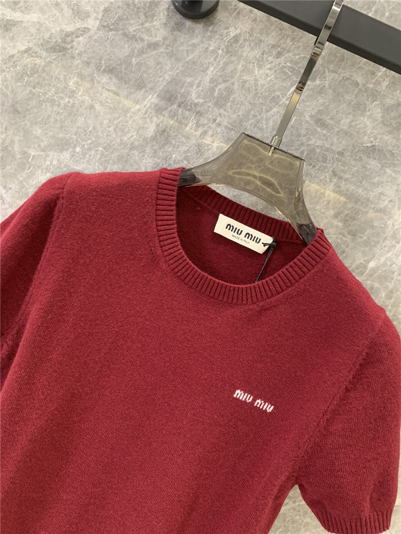 M1um1u burgundy short-sleeved sweater replica clothes