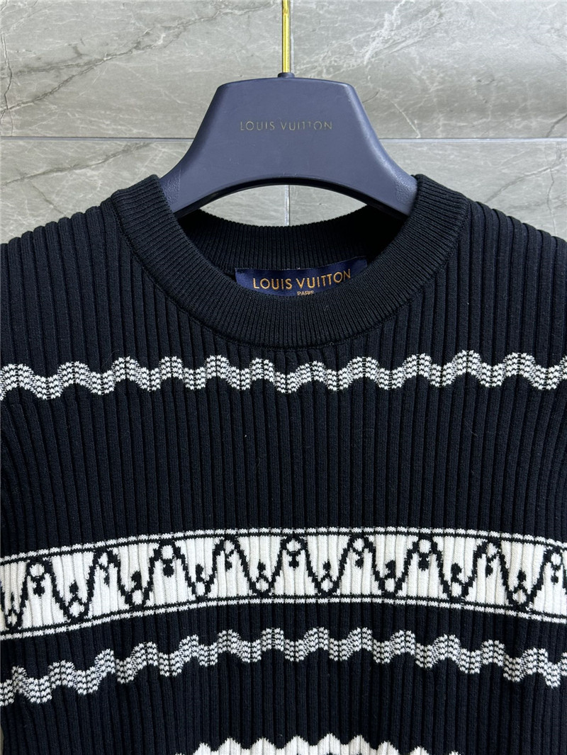 l0vis Vvtt0n lv striped knit short sleeves replicas clothes