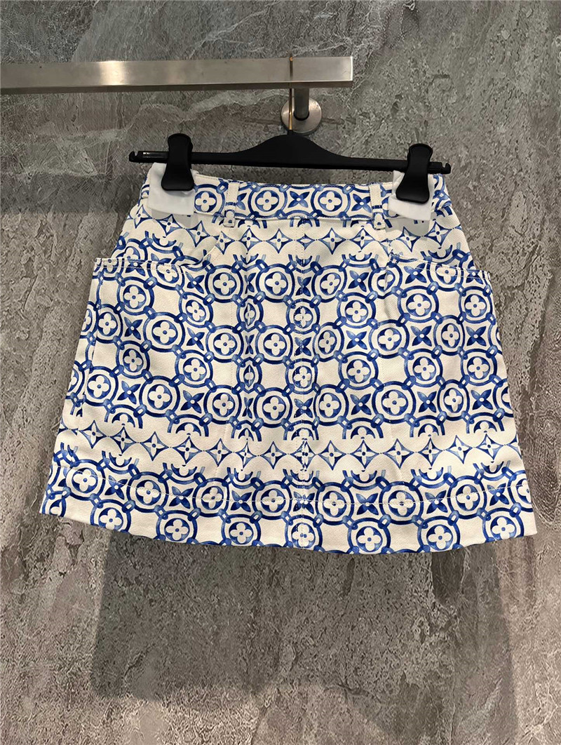 l0vis Vvtt0n lv blue and white porcelain skirt replica clothes