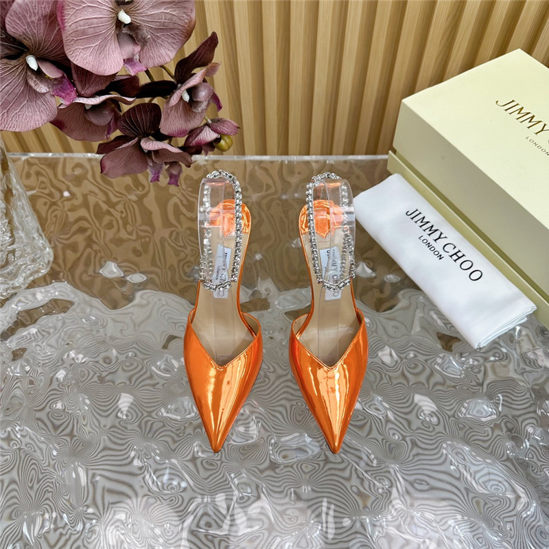 J1m*y Ch00 saeda 100 pumps with crystal in orange leather