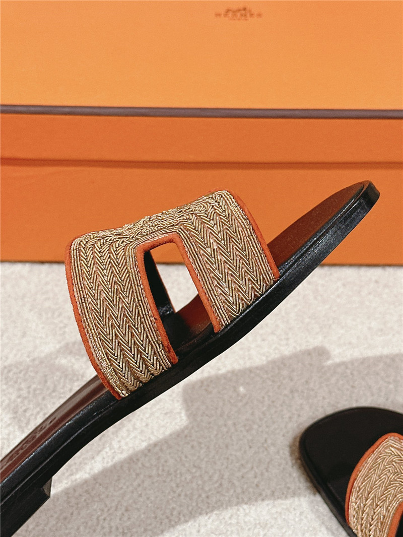 H**me5 oran sandal in turin red suede goatskin and dabka